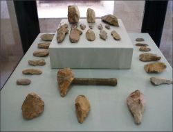 Artuklu Üniversitesi Arazisinde Taş Devri'ne Ait Tarihi Kalıntılar Bulundu