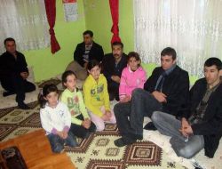 Mazlum-der Ve İhd, Berivan'ın Ailesini Ziyaret Etti