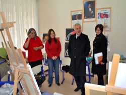 Başkan Özden, Belmek Kursunu Ziyaret Etti