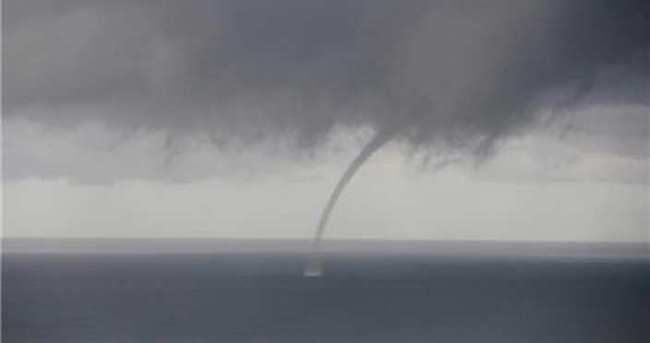 Akdeniz'de dev hortum