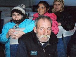 Kazdağları'nda Kardan Kapanan Yolda Mahsur Kalan 91 Kişi Kurtarıldı!!