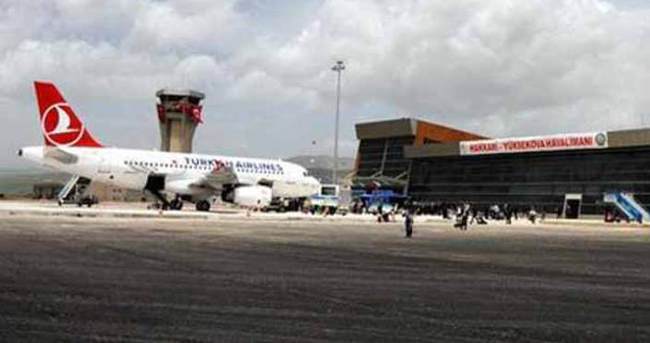 PKK'lılar havalimanına saldırdı