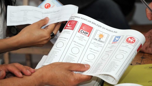 Türkiye'de milyonlar sandığa gitti