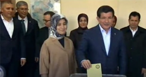 Davutoğlu oyunu kullandı