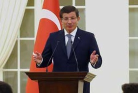Davutoğlu'ndan açıklamalar