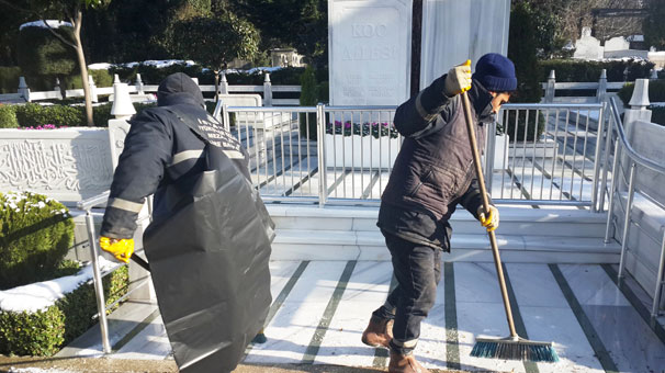 Zincirlikuyu Mezarlığı'nda hummalı çalışma