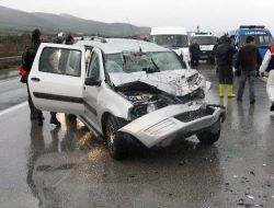 Osmaniye'de Trafik Kazası: 2 Ölü, 4 Yaralı