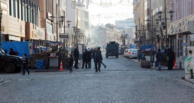 Valilik, Sur’a girişleri yasakladı!