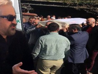 Volkan Konak'tan annesine son görev