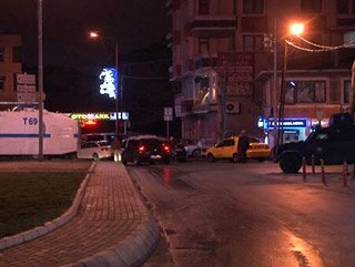 İstanbul'da HDP binasına polis baskını