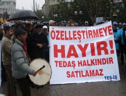 Türk-İş'in Genel Uyarı Grevine Tunceli'den Destek Geldi