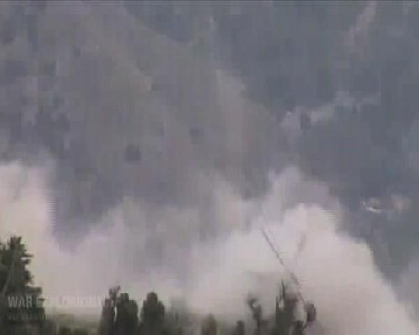 Taliban'dan Afgan askerlerine saldırı