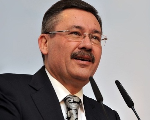 Gökçek'ten Davutoğlu Paylaşımı