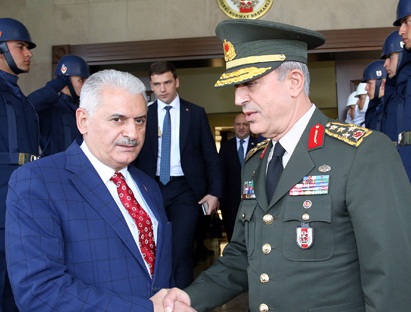 Genelkurmay'da 3 saat boyunca brifing aldı