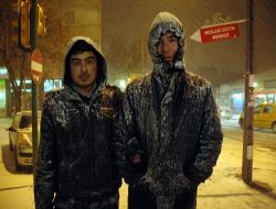 Kars'ta Kar Yağışı Ve Tipi Vatandaşlara Zor Anlar Yaşattı