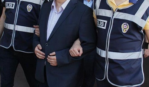 FETÖ'cü gazetecilere operasyon