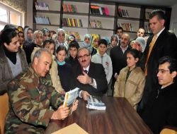 Vali Karaloğlu: Gençlerimize Sahip Çıkmazsak Başkaları Sahiplenir