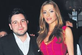 Hacı Sabancı'dan Özge Ulusoy'a romantik jest