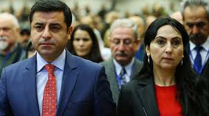 Selahattin Demirtaş ve Figen Yüksekdağ tutuklandı