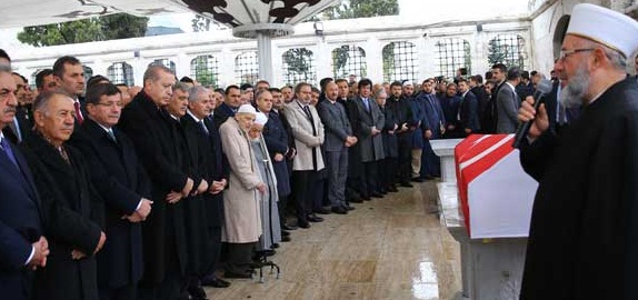 Korkut Özal son yolculuğuna uğurlandı
