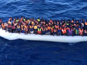 Ajanslar 'acil'  koduyla geçti!