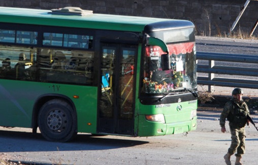 Halep'te otobüslerin kalktığı yerde patlama sesleri