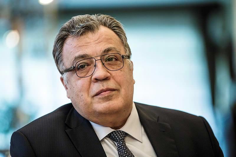 Rusya Büyükelçisi Karlov öldürüldü!