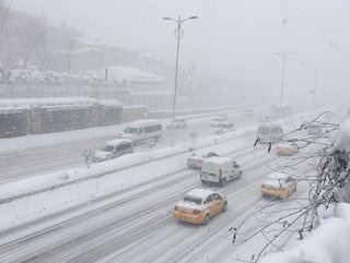 İstanbul'da kar kalınlığı 122 cm'ye ulaştı
