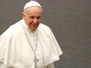 Papa'dan Trump yorumu: Bekleyip görelim