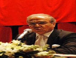 Prof. Dr. Kılıçoğlu: Kocanın Servetinde Evde Çocuklarına Bakan, Temizlik Yapan Kadının Da Hakkı Vardır