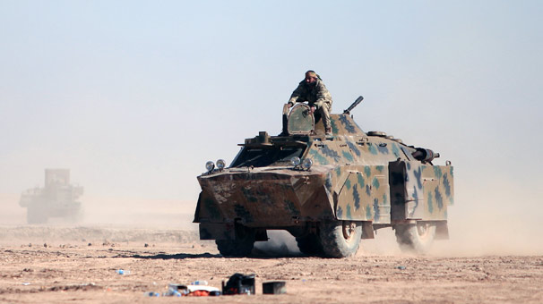 IŞİD'in kalesi Rakka tamamen kuşatılıyor