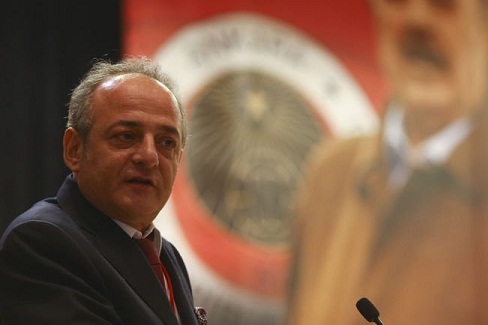 İlhan Cavcav'ın koltuğuna oğlu oturdu!