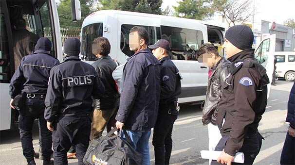 ByLock kullanan öğretmenler tutuklandı