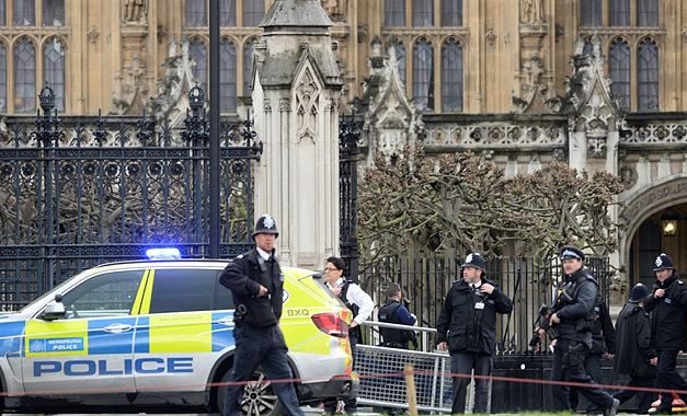 İngiltere Başbakanı May'den açıklama
