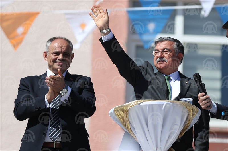 Bakanlar Yılmaz ve Özhaseki Kayseri'de