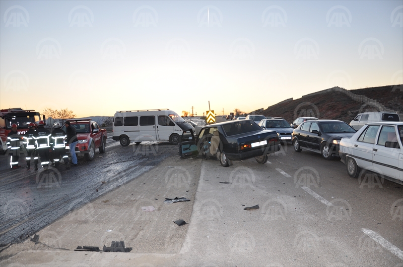 Keskin'de trafik kazası: 3 yaralı