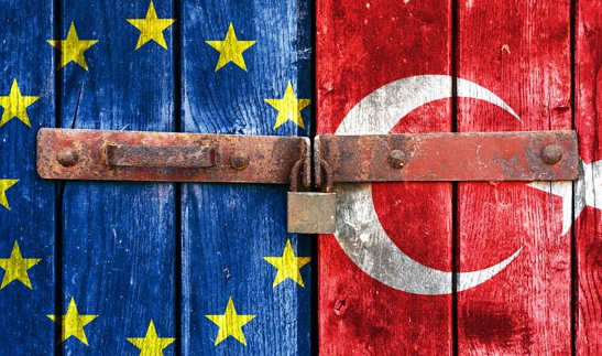 AB: Türkiye'ye üyelik dışında bir teklif sunmalıyız