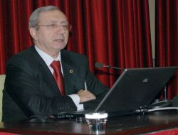 Nakilcioğlu: 7 Sözcükclü Cümlenin 1 Kelimesi Yabancı