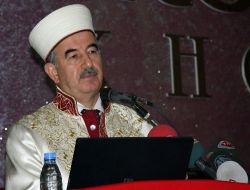 Diyanet İşleri Başkanı Bardakoğlu: Kanaat Önderleri Din Hizmeti Konusunda Bizden Daha Heyecanlı
