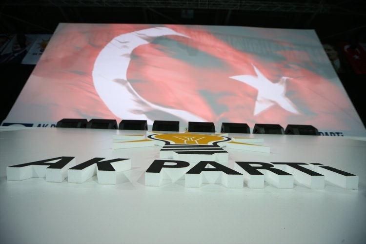 AK Parti'de sloganlar belli oldu