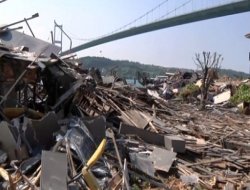 Reina'da yıkım başladı!