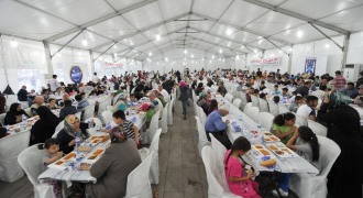 Büyükşehir, başkentte 9 iftar çadırı kurdu