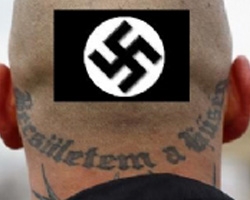 Mahkeme Salonunda İntihar Etti!