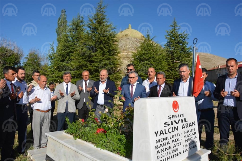 Vali Şimşek'ten 15 Temmuz kahramanlarına ziyaret