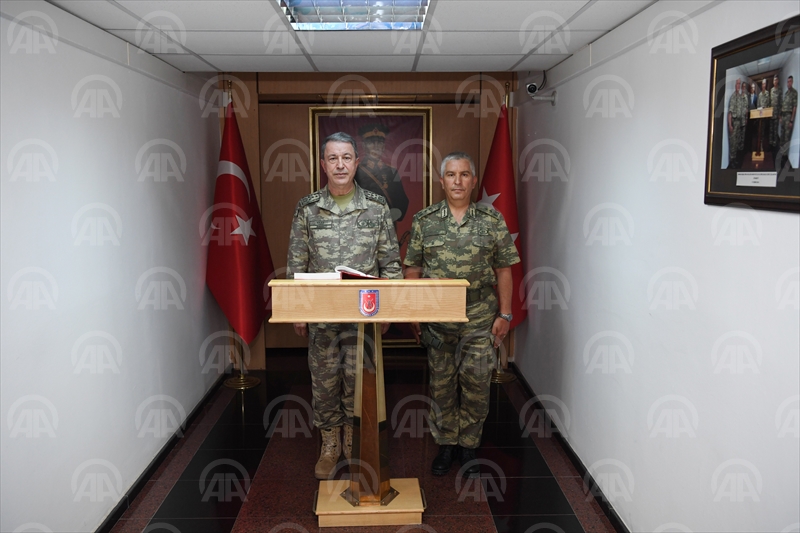 Genelkurmay Başkanı Akar'ın Şırnak ve Hakkari ziyareti