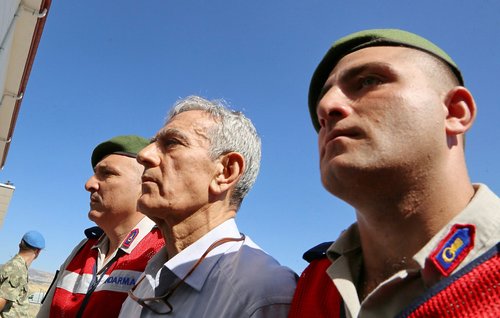 Akın Öztürk'ün telefon kayıtları ortaya çıktı!