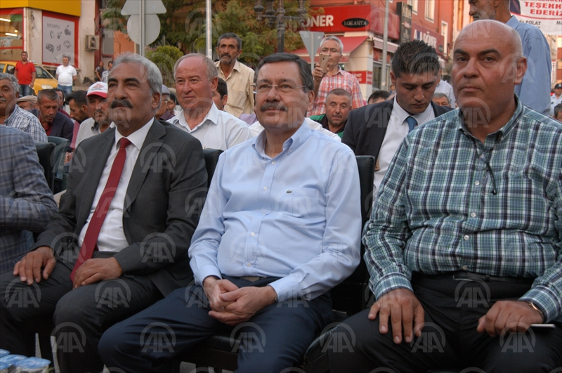 Gökçek Tuz Gölü Meydanı'ndaki programa katıldı