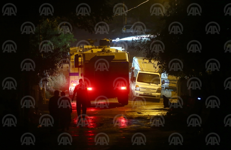 Başkentte trafikte yol verme kavgası: 6 yaralı