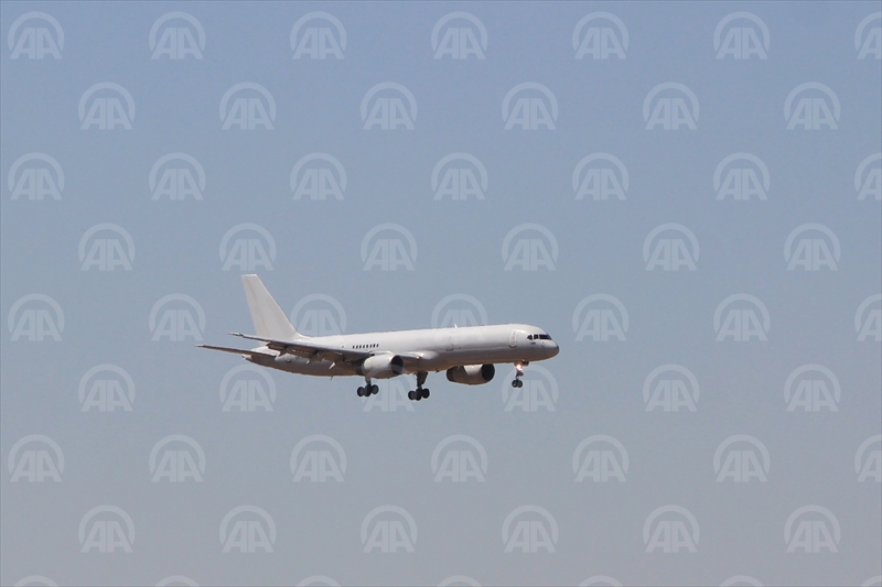 Alman milletvekilleri Konya 3. Ana Jet Üssü'nde