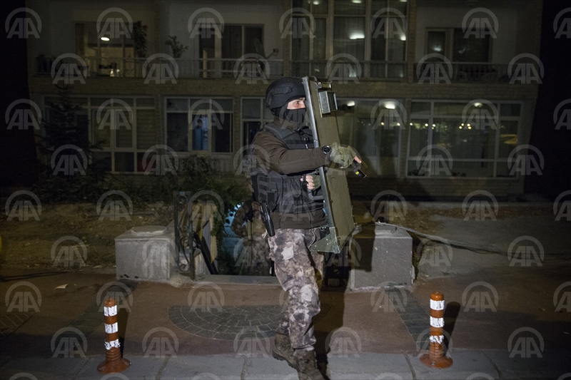Başkentte Vezneciler'deki terör saldırısına ilişkin operasyon
